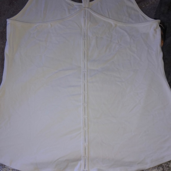 Athleta size medium white top - Picture 3 of 3